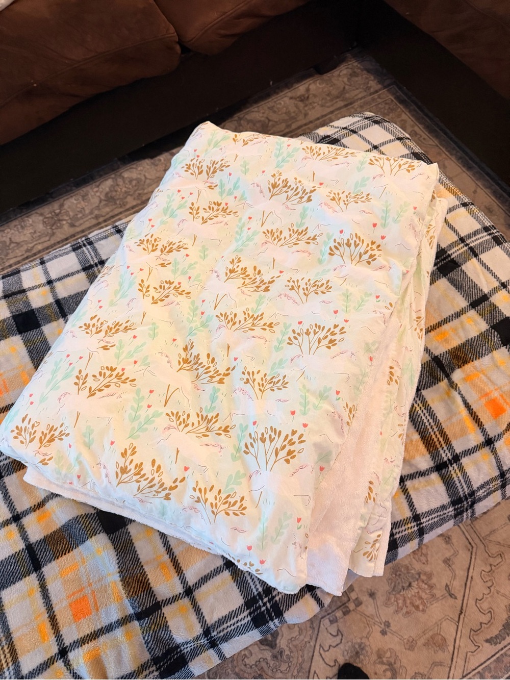 Pottery Barn Kids Duvet and Duvet Cover with Gold & Mint Botanical Print